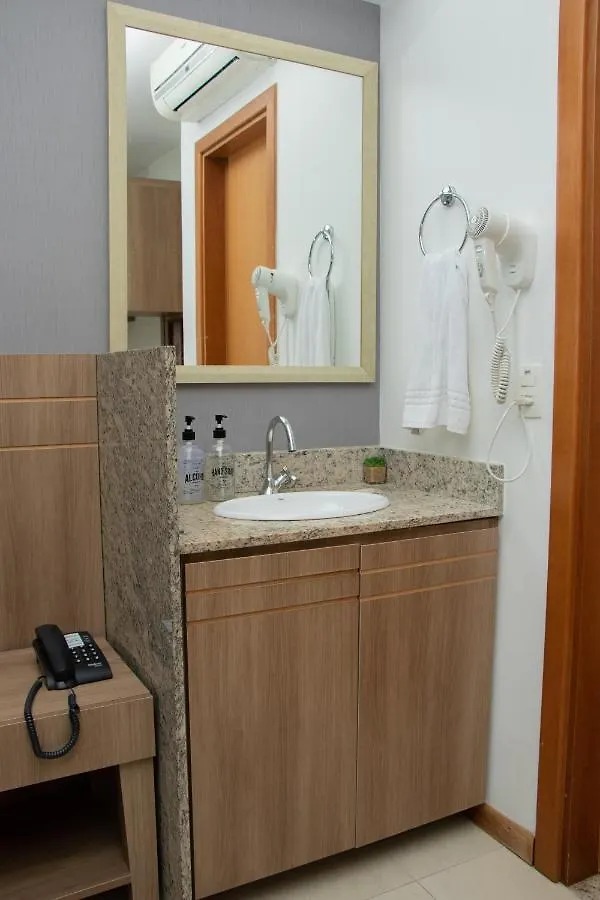 Saint Moritz. Apartamento Charmoso No Centro De Brasilia. Бразилия